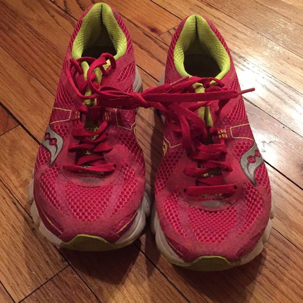 Saucony Running/Walking Shoe